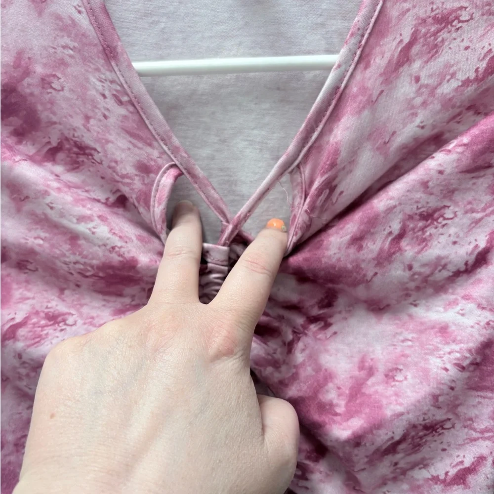 SHEIN Sz 0XL Pink Tie-Dye Ruched Crop Top
